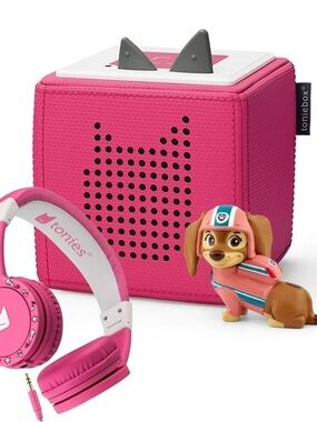 Tonies Paw Patrol Bundle starter set with Headphones and Figurine.